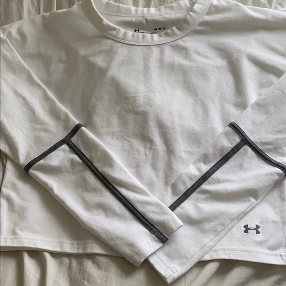 NEVER WORN Under Amour White Long Sleeve